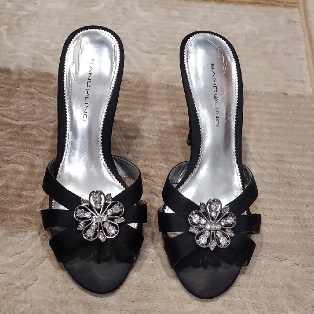 Bandolino Black Heels with Silver Floral Detail